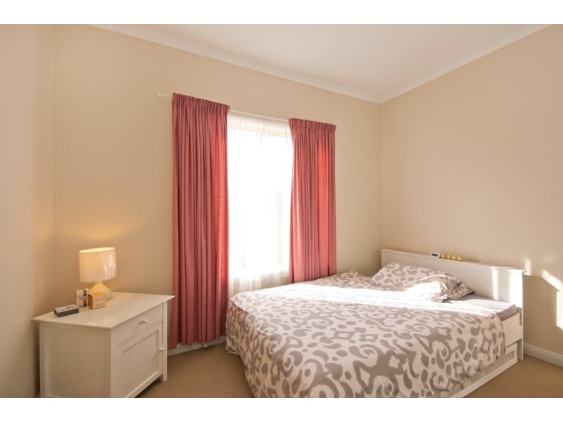 14A Ridgefield Avenue, Paradise SA 5075