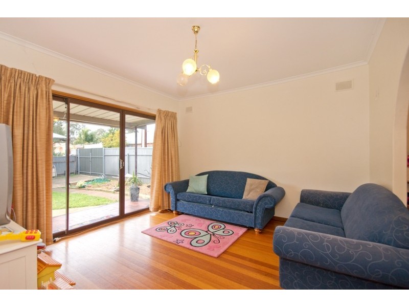 98 Winchester Street, Salisbury East SA 5109