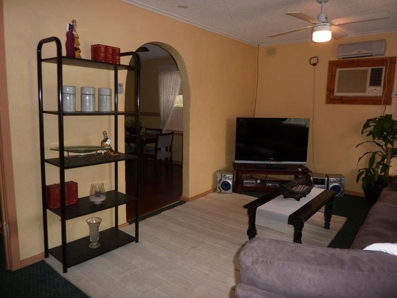 25 Sherborne Street, Elizabeth Downs SA 5113