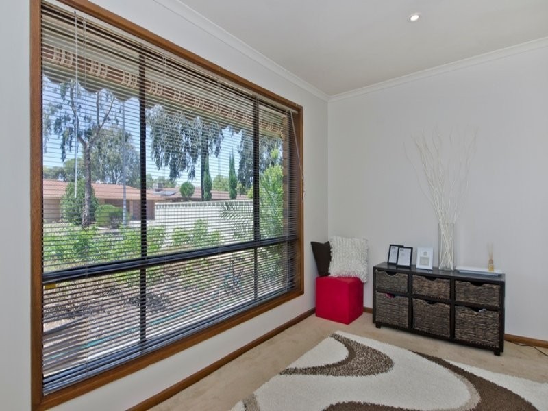 26 Shirley Avenue, Parafield Gardens SA 5107
