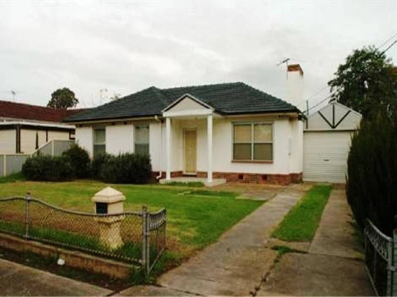 33 Lionel Avenue, Blair Athol SA 5084