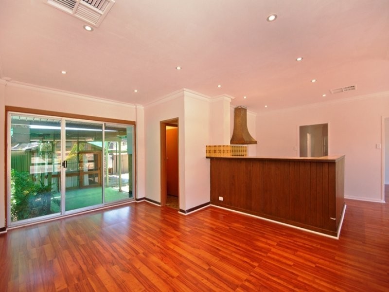 43 Jacaranda Drive, Salisbury East SA 5109