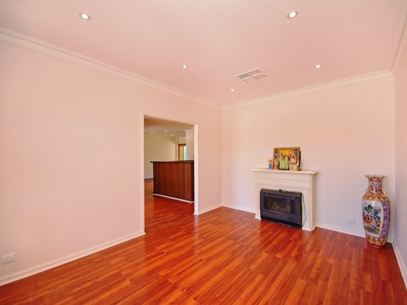43 Jacaranda Drive, Salisbury East SA 5109