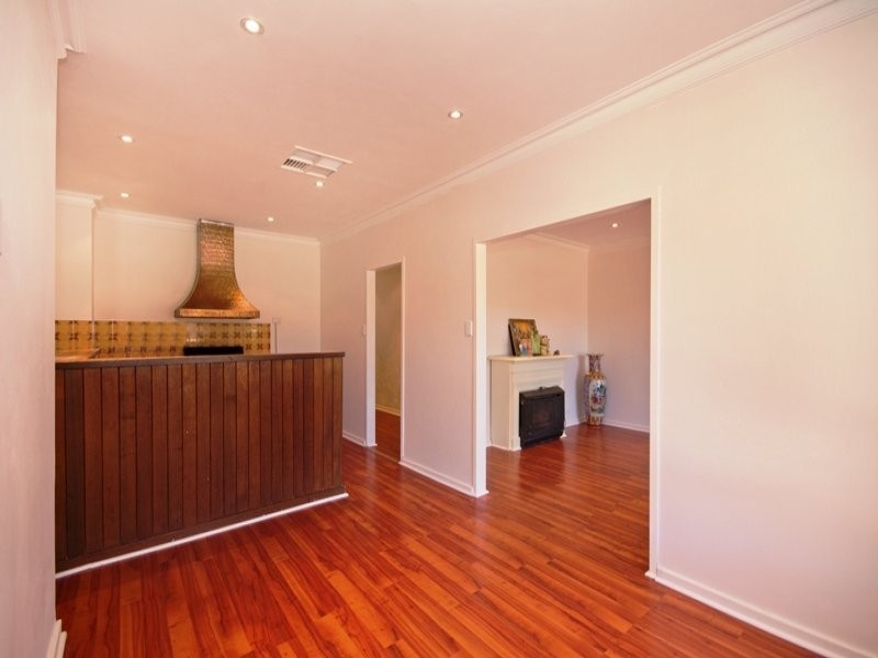 43 Jacaranda Drive, Salisbury East SA 5109