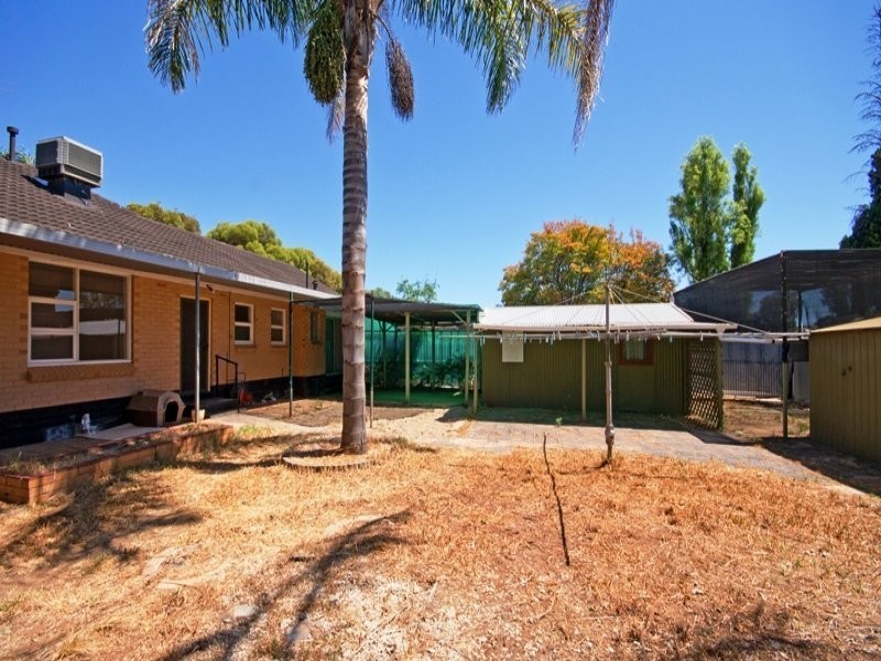 43 Jacaranda Drive, Salisbury East SA 5109
