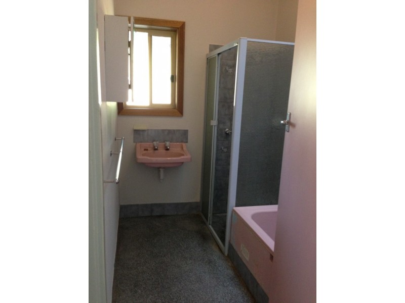 12 Peacock Road, Elizabeth Downs SA 5113