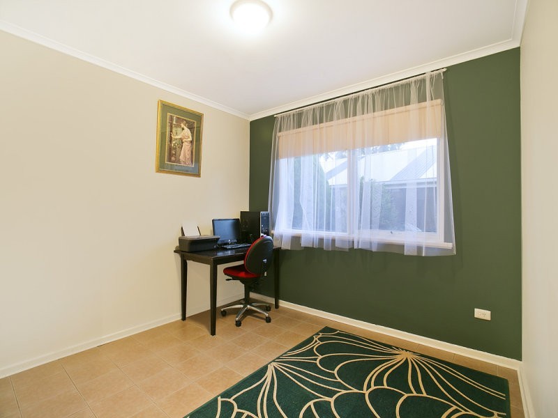 20 Carnarvon Avenue, Redwood Park SA 5097