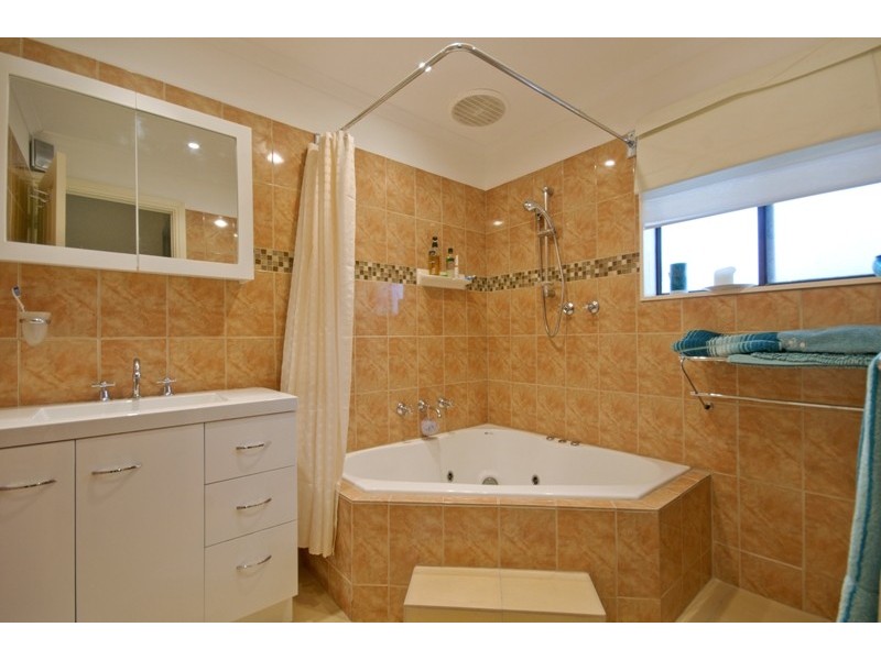 17 Nankeen Street, Modbury Heights SA 5092