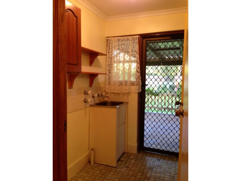 27 Barmera Avenue, Hope Valley SA 5090