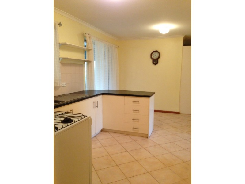 27 Barmera Avenue, Hope Valley SA 5090