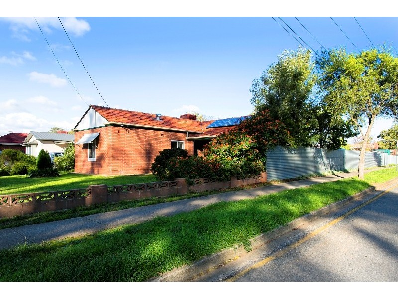 21 Lionel Avenue, Blair Athol SA 5084