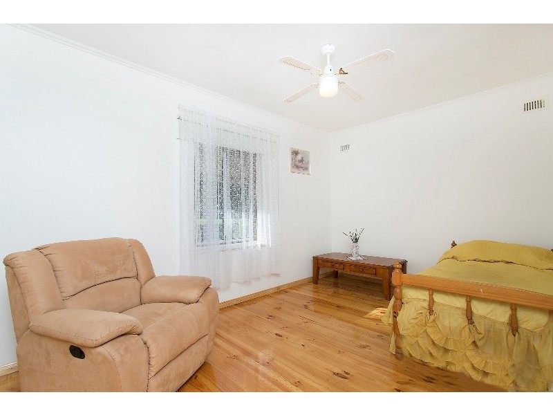 21 Lionel Avenue, Blair Athol SA 5084
