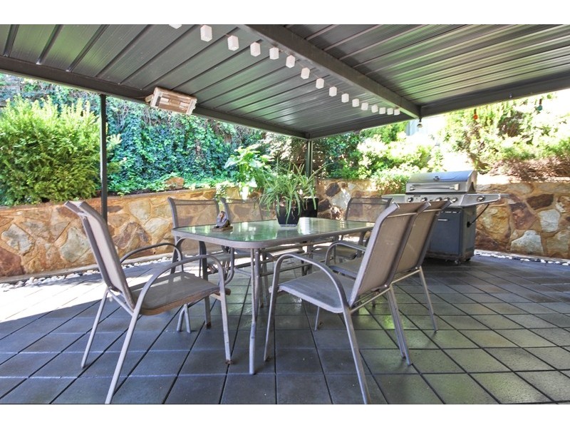 16 Elm Road, Campbelltown SA 5074