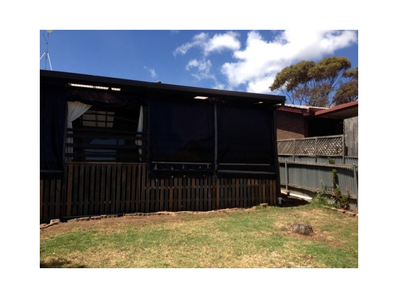 23 Lillian St, Huntfield Heights SA 5163