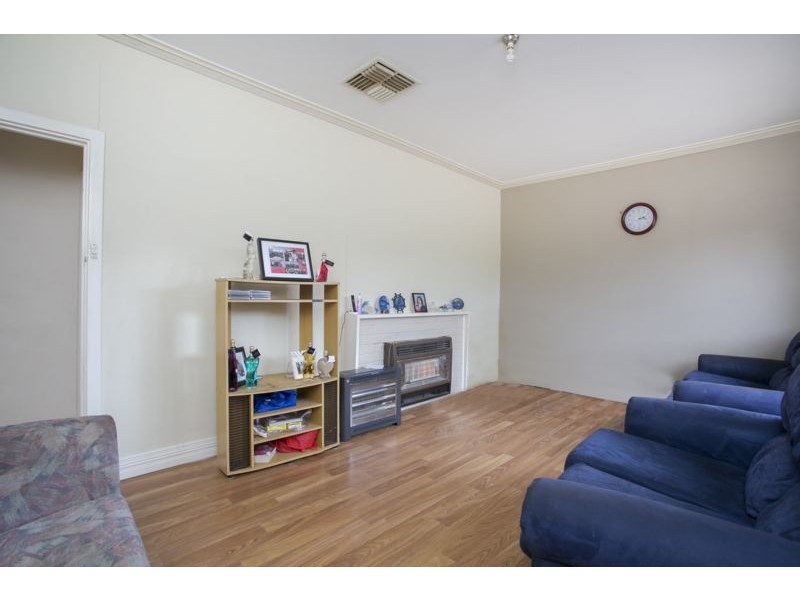 1 Kenner Street, Elizabeth Downs SA 5113