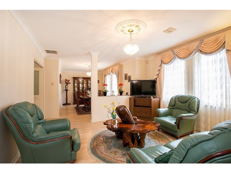 11 Highgate Place, Golden Grove SA 5125