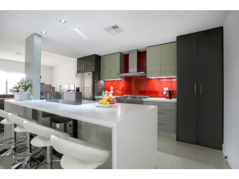 3a Morris St, Valley View SA 5093