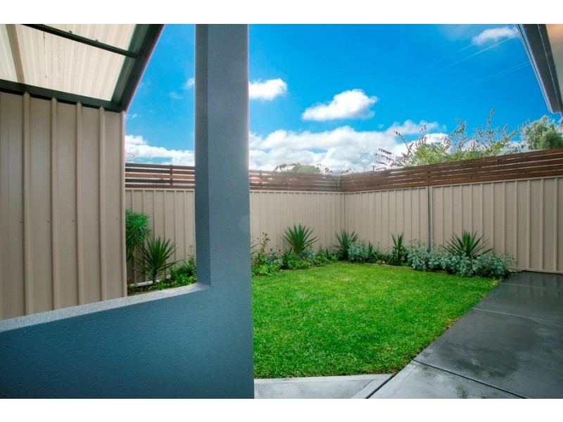 3a Morris St, Valley View SA 5093
