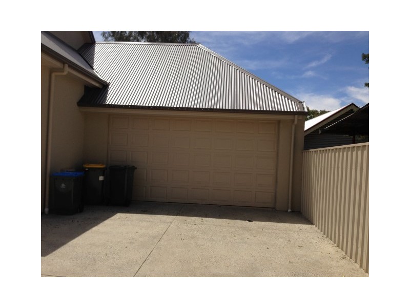 27c Maurice St, Rostrevor SA 5073