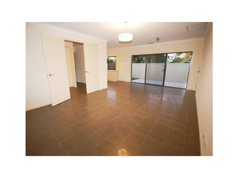 27c Maurice St, Rostrevor SA 5073