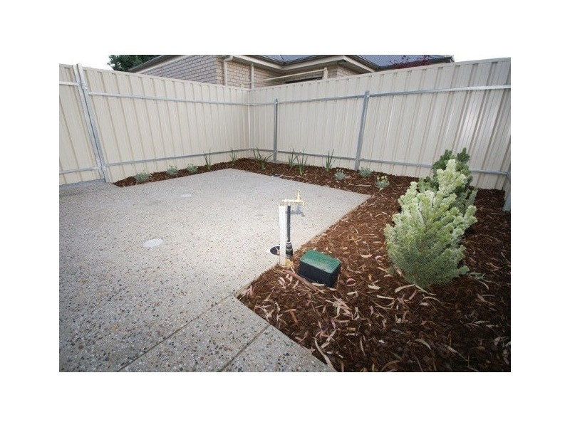 27c Maurice St, Rostrevor SA 5073