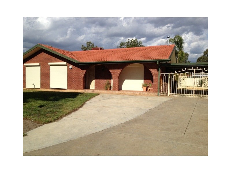 16 Denver Drive, Parafield Gardens SA 5107