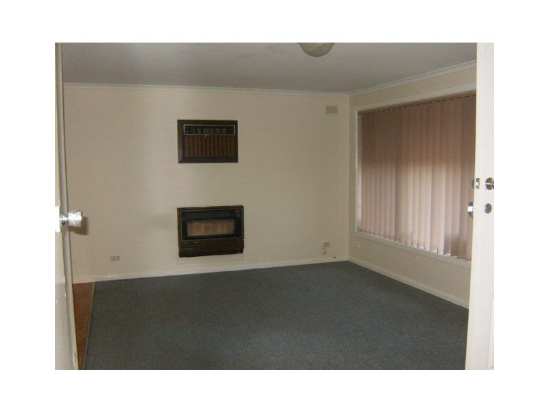 128 McKenzie Road, Elizabeth Downs SA 5113