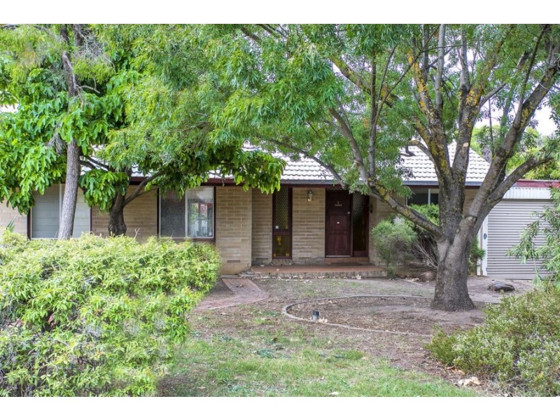 5 Honeysuckle Drive, Hope Valley SA 5090