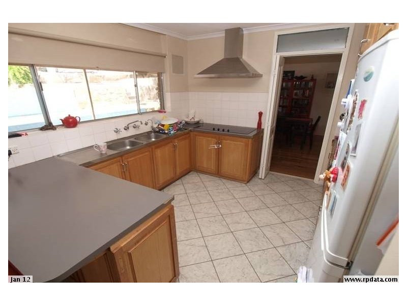 20 Carnarvon Avenue, Redwood Park SA 5097