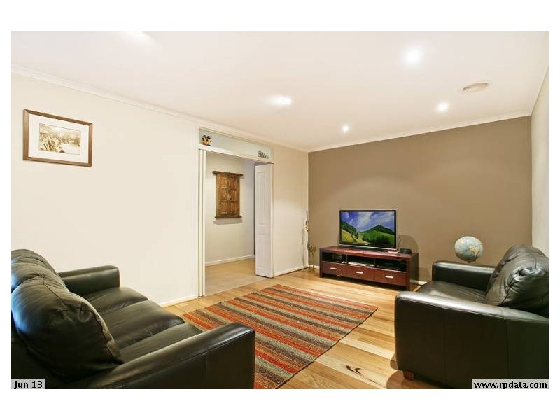 20 Carnarvon Avenue, Redwood Park SA 5097