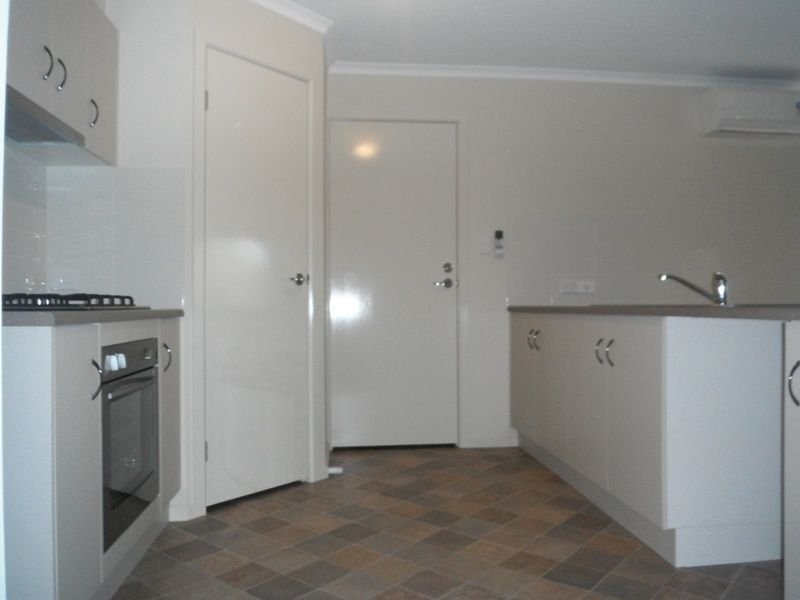 4 Lily Court, Elizabeth Park SA 5113