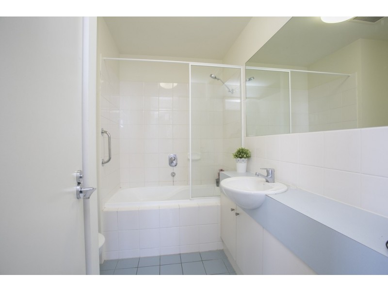 13/9 Ebenezer Place, Adelaide SA 5000