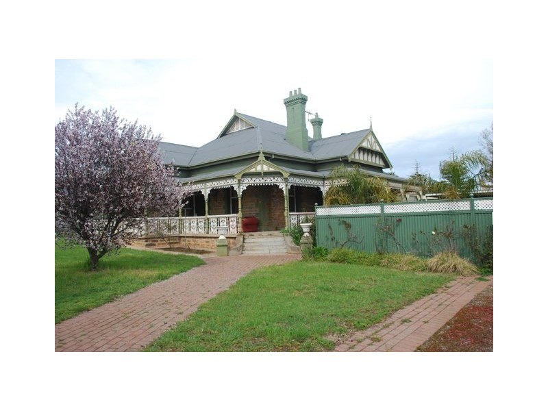14 Clare Road, Kapunda SA 5373