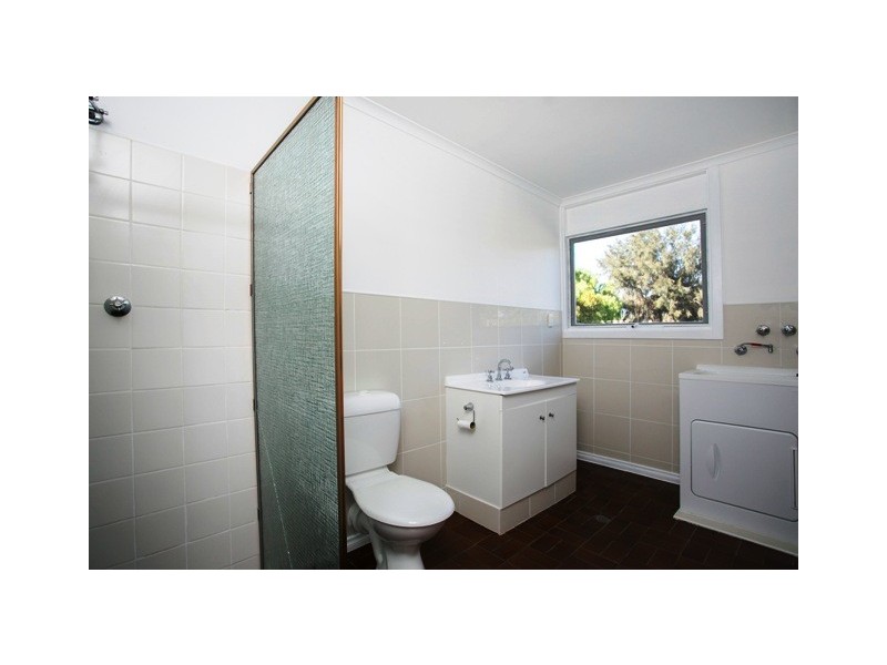 18 Watson St, Milang SA 5256