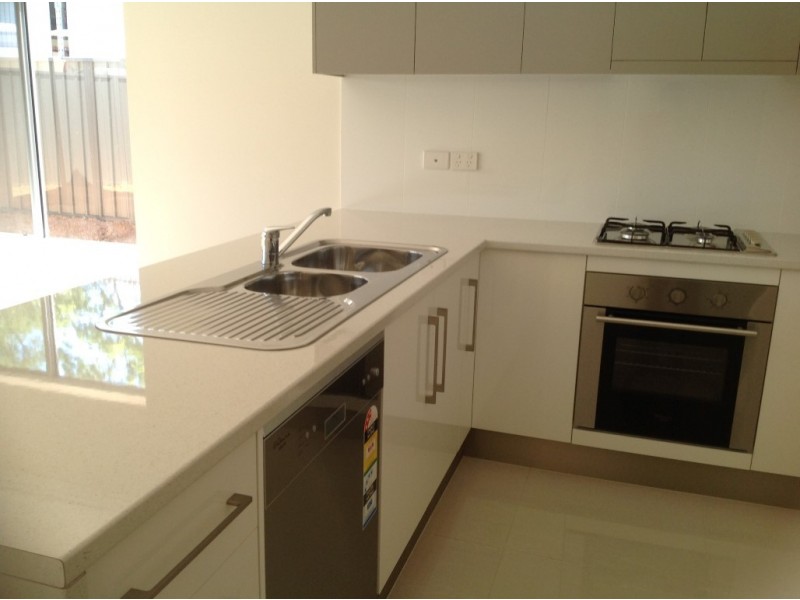 22 Burcombe Street, Elizabeth Vale SA 5112