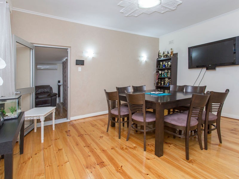 4 coleridge cres, Clearview SA 5085