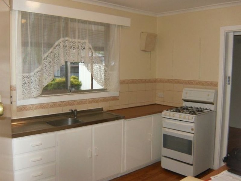 128 McKenzie Road, Elizabeth Downs SA 5113