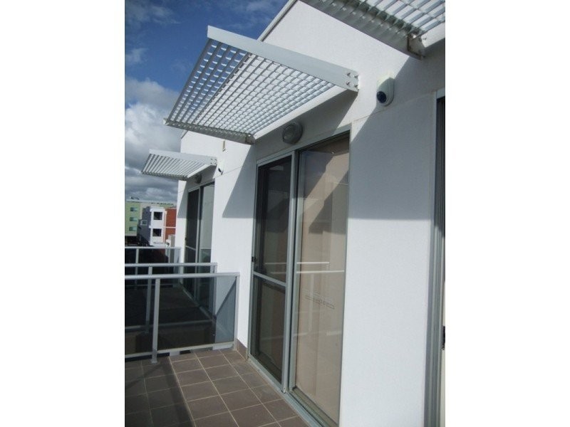 16/2-6 Goodall Parade, Mawson Lakes SA 5095