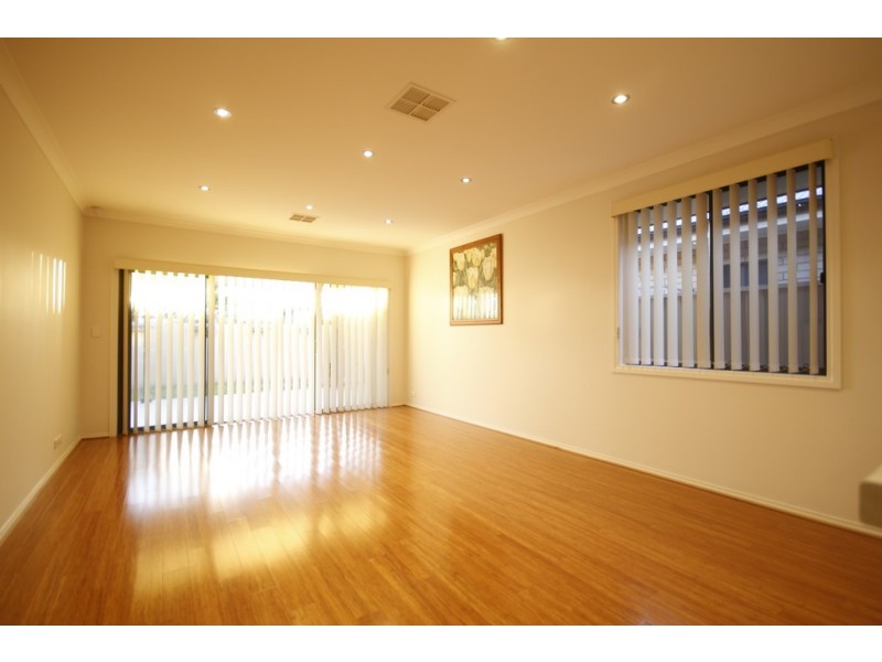 12 Arthur st, Seaton SA 5023