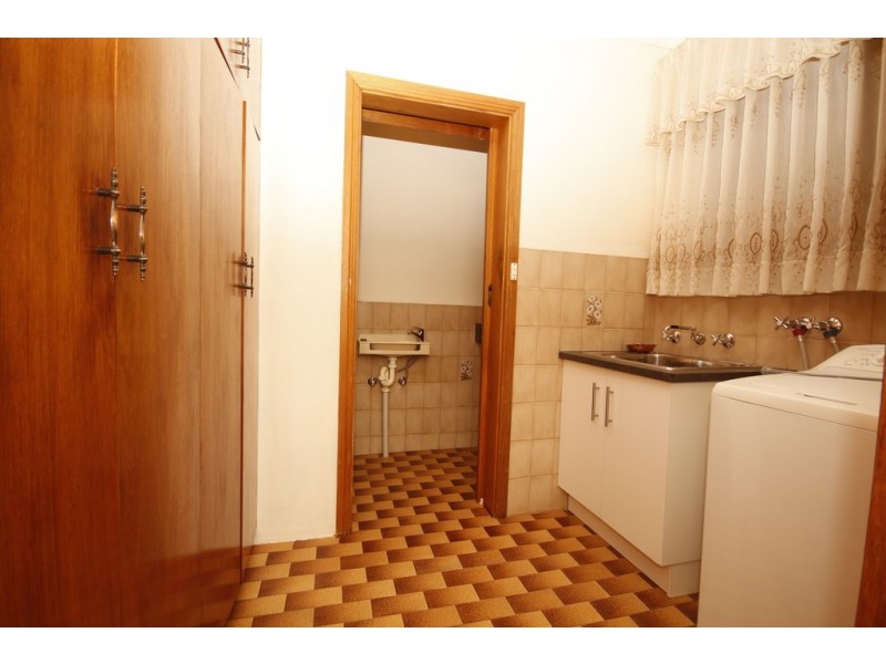 14 SANSOM ST, Woodville North SA 5012