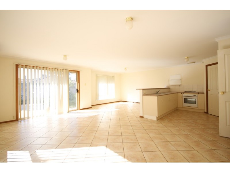 53a Andrew smith drive, Parafield Gardens SA 5107