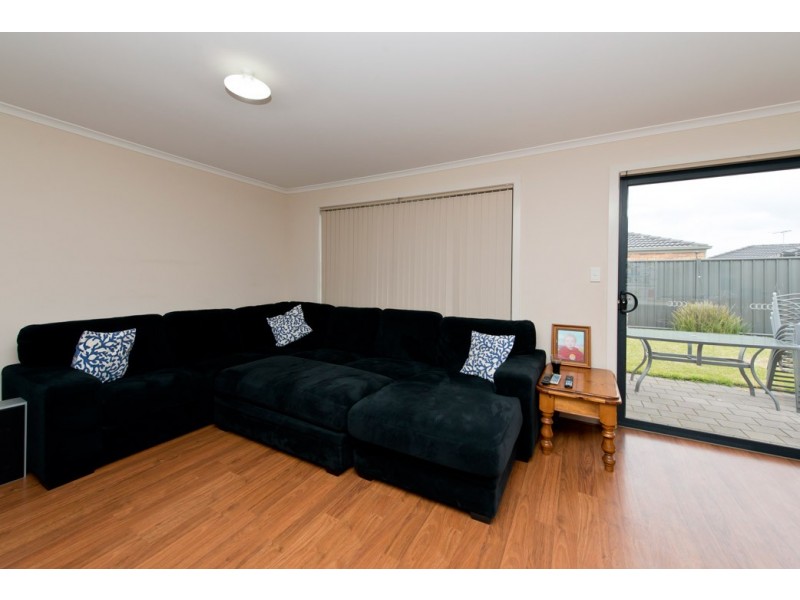 38 Lonsdale Cres, Andrews Farm SA 5114