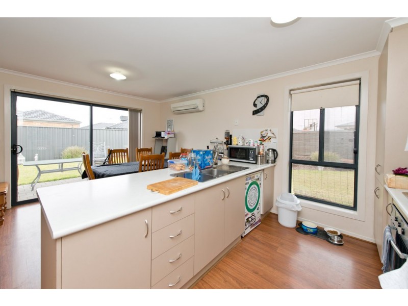 38 Lonsdale Cres, Andrews Farm SA 5114