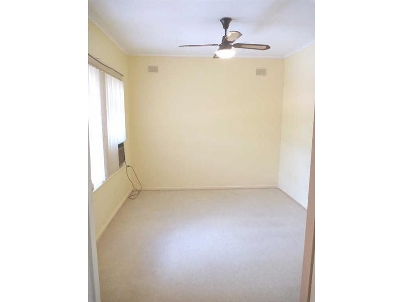 89 Midway rd, Elizabeth East SA 5112