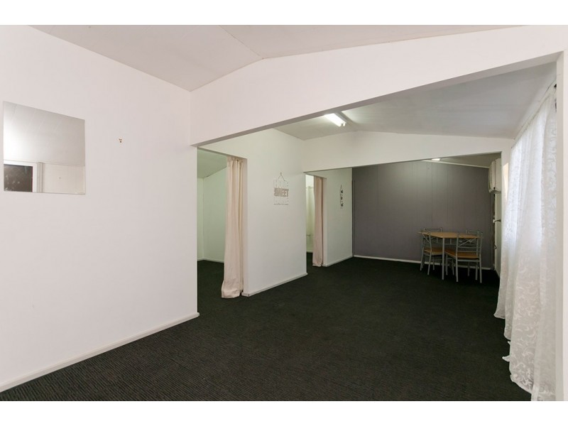 5 Walnut Ave, Parafield Gardens SA 5107