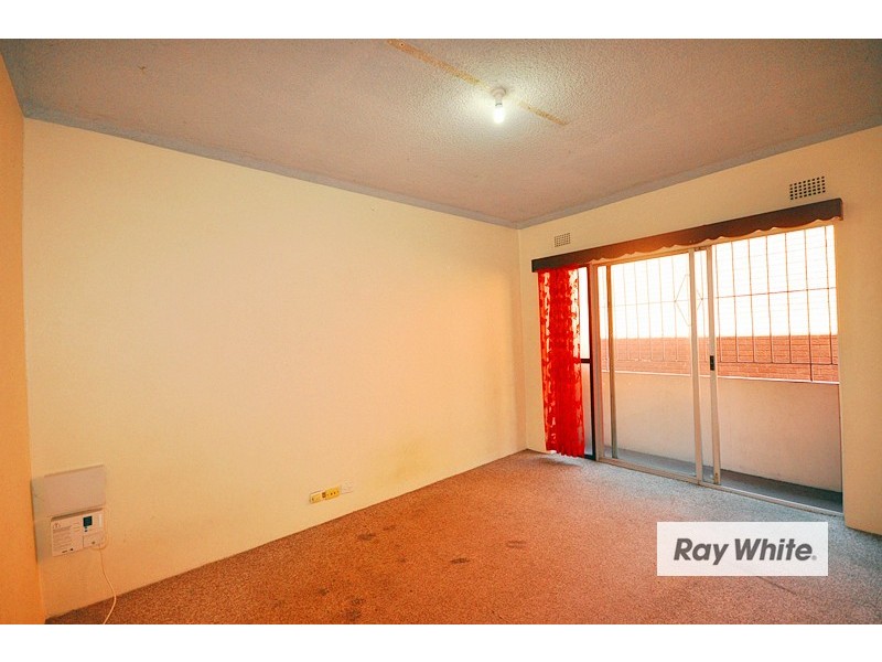 2/20 Northumberland Road, Auburn NSW 2144