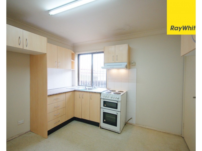 1/70 Northumberland Road, Auburn NSW 2144