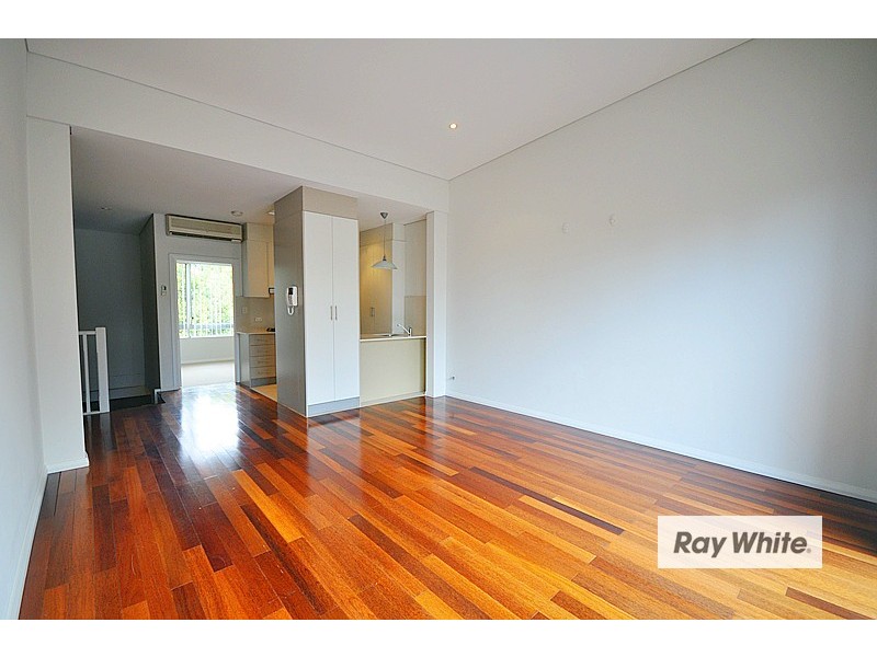 15 / 11 Flood Street, Bondi NSW 2026