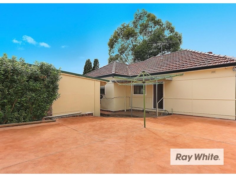 77 Harry Ave, Lidcombe NSW 2141