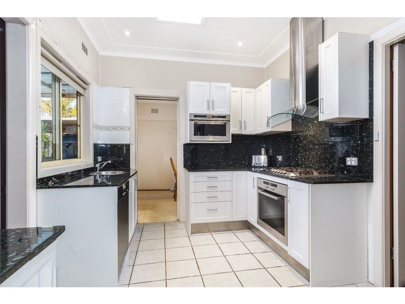 10 Gallipoli Street, Lidcombe NSW 2141